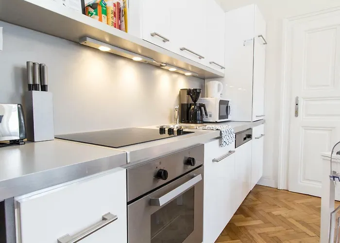 Design I Contactless Check-in Apartment *