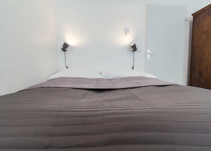 Apartment Design I Contactless Check-in