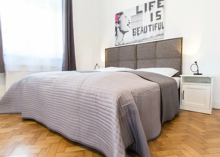 Apartment Design I Contactless Check-in Vienna